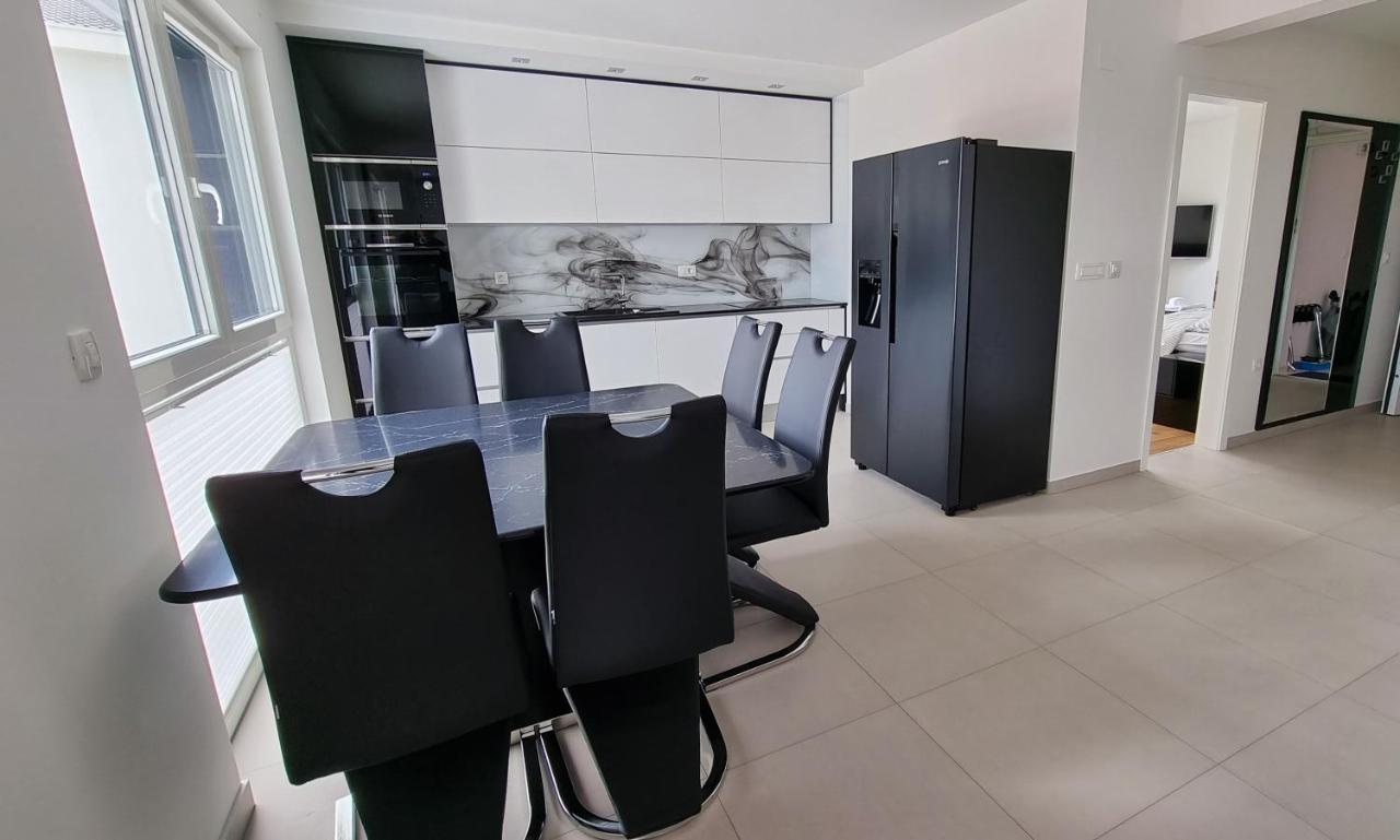 Bartol Luxury Apartments Krk Croatia, With Own Hot Tub - Whirlpool Крк Екстер'єр фото